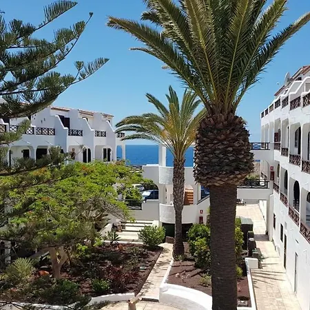 Coastside Apartment, Amarilla Bay Apartament